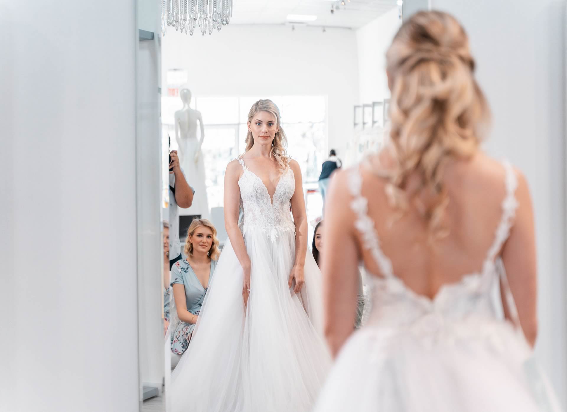 Ways To Customize Your Wedding Dress